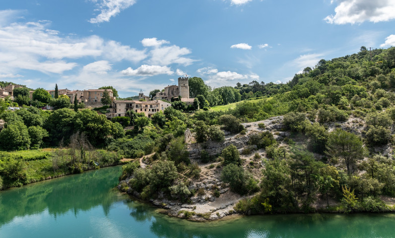 esparron-de-verdon-5358921_1920.jpg