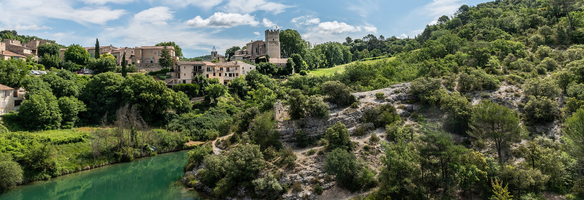 esparron-de-verdon-5358921_1920.jpg