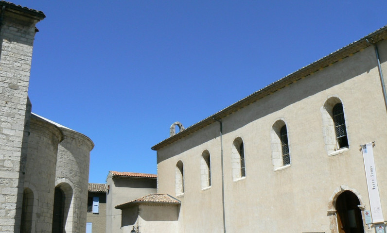 Musée Terre et Temps '' Edith Robert '' façade extérieure.jpg