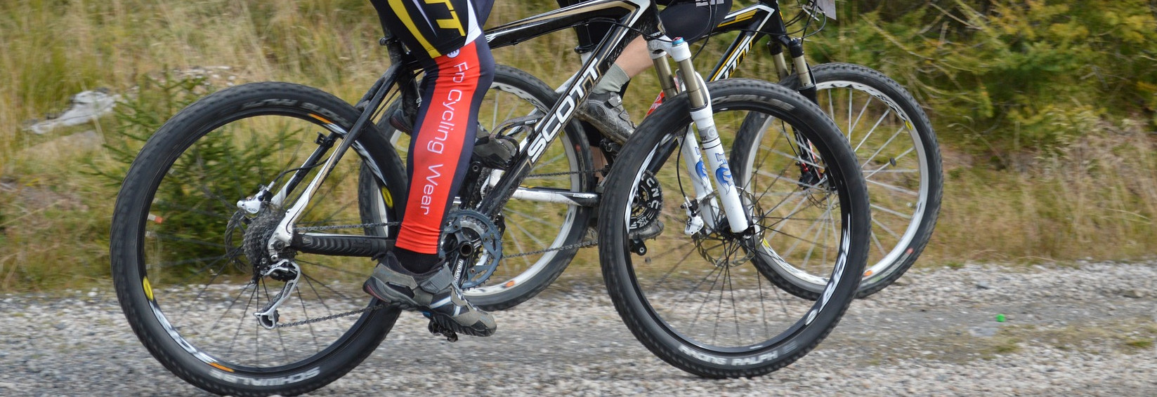 mountain-bikes-1228878_1920 pixabay.jpg